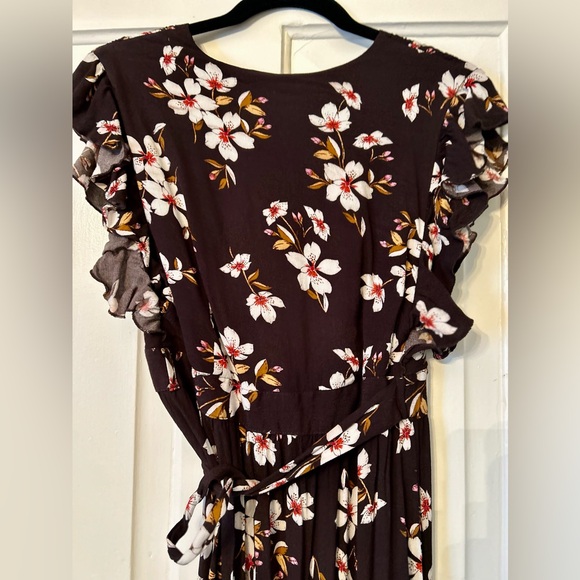 Minkpink Garden Floral Midi dress - Picture 7 of 11